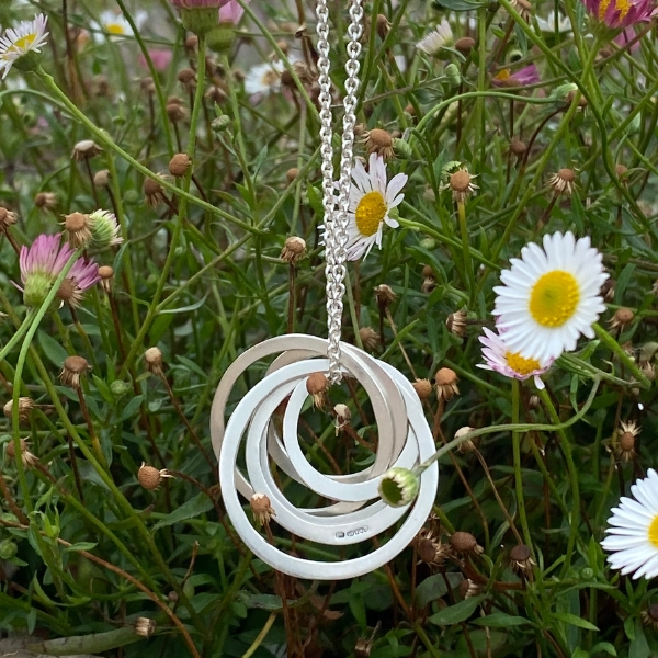 Six Circles Pendant Necklace - Image 3