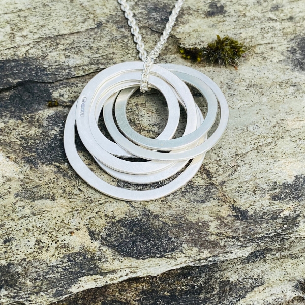 Six Circles Pendant Necklace - Image 2